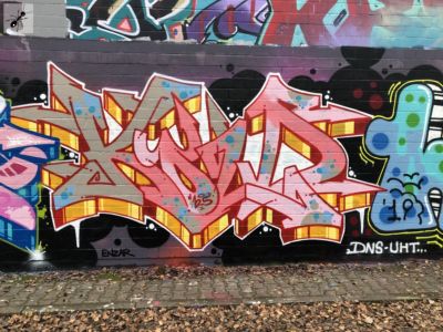 13-Bild-8-11-2019-Graffiti-Goslarer-Ufer-Westhafenkanal-Charlottenburg